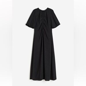 NWT! H&M gathered detail dress withh woven fabric